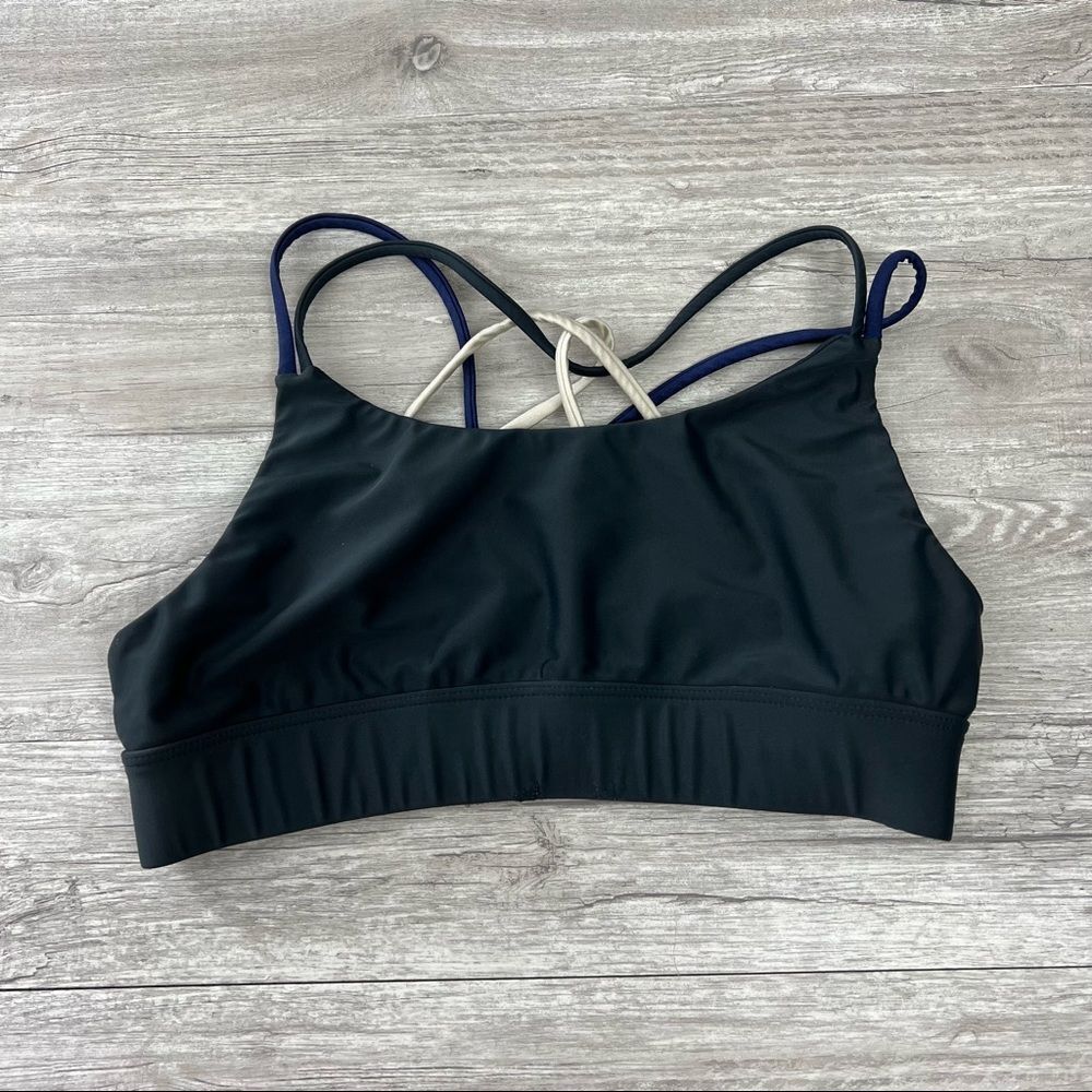 Vie Active Sports Bra Strappy Lola Bra in Gray Large Msrp $58